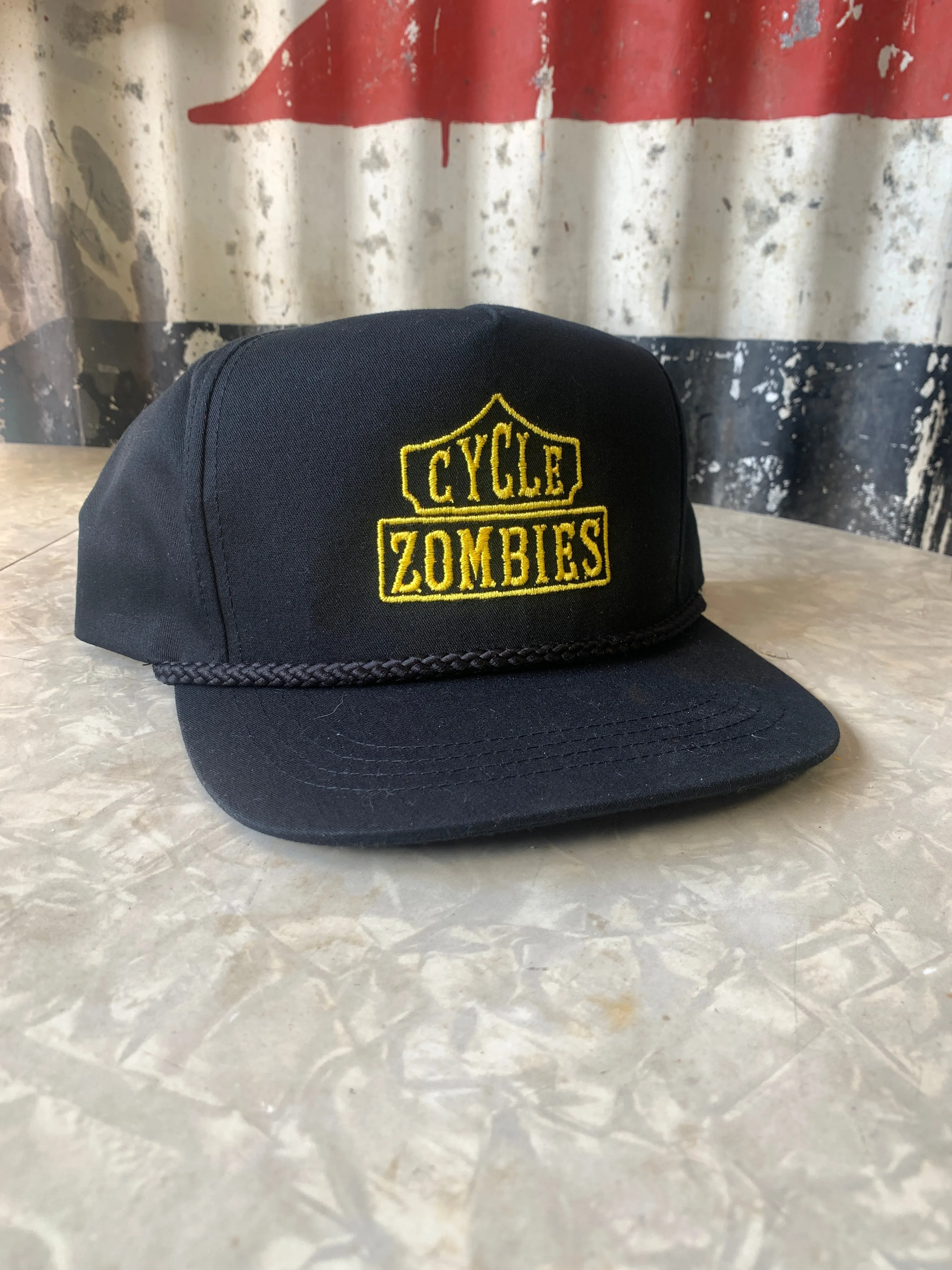 Blacklist Hat look