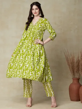 Ethnic & Chevron Printed A-Line Pleated Kurta with Pant - Green