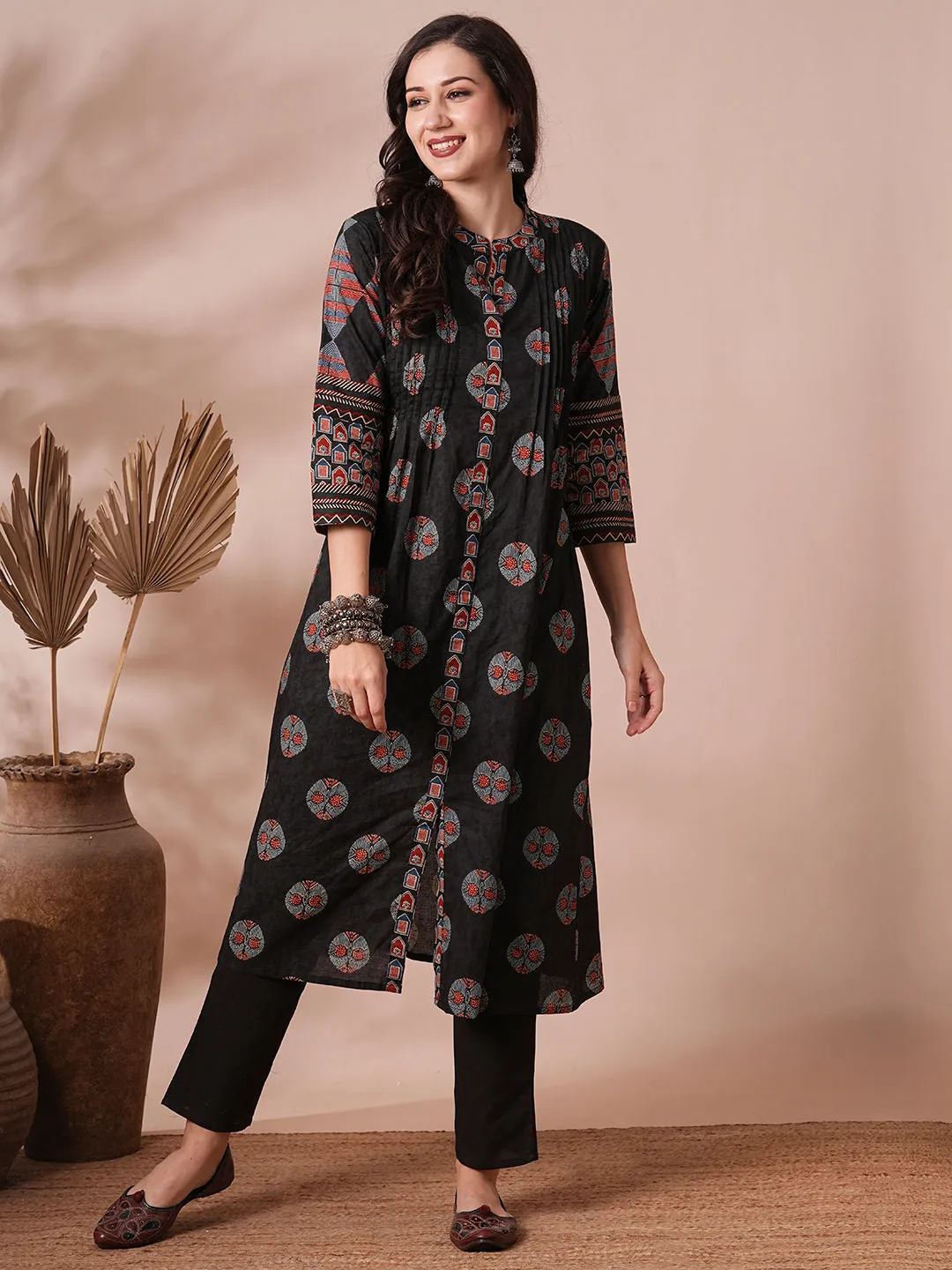Ethnic Floral Printed A-Line Pleated Kurta with Pant - Black