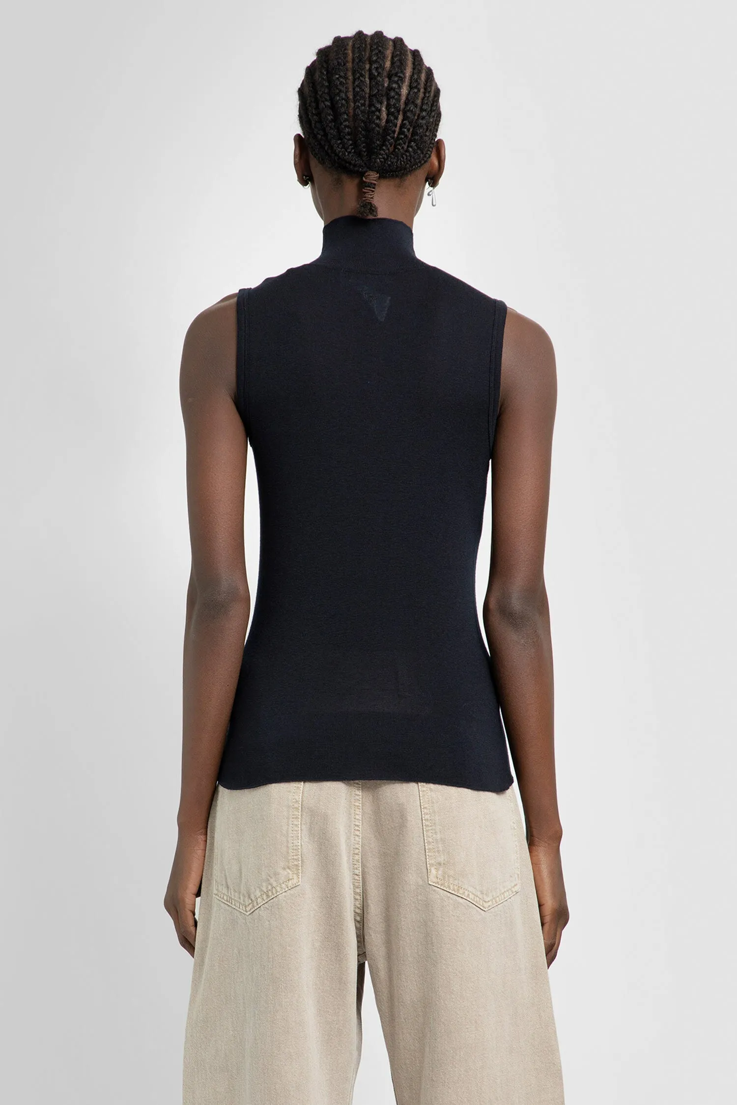 LEMAIRE WOMAN BLACK TOPS